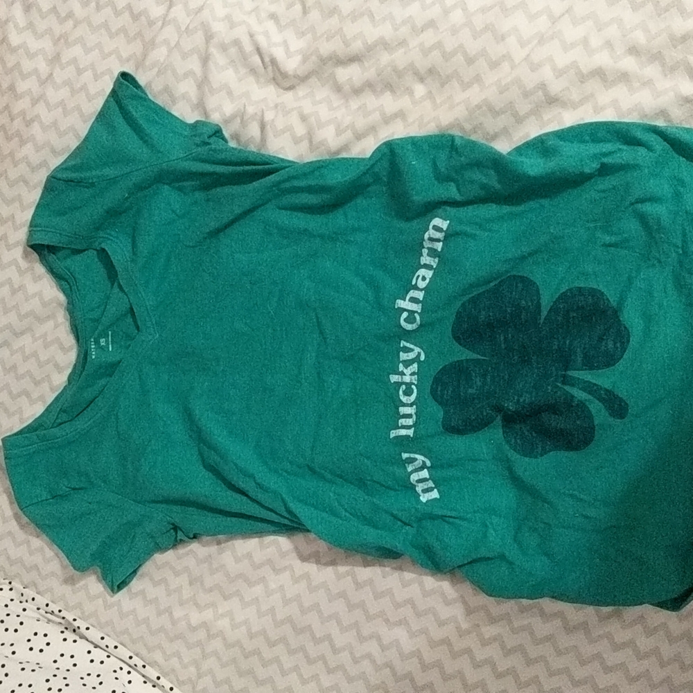 Maternity shirt